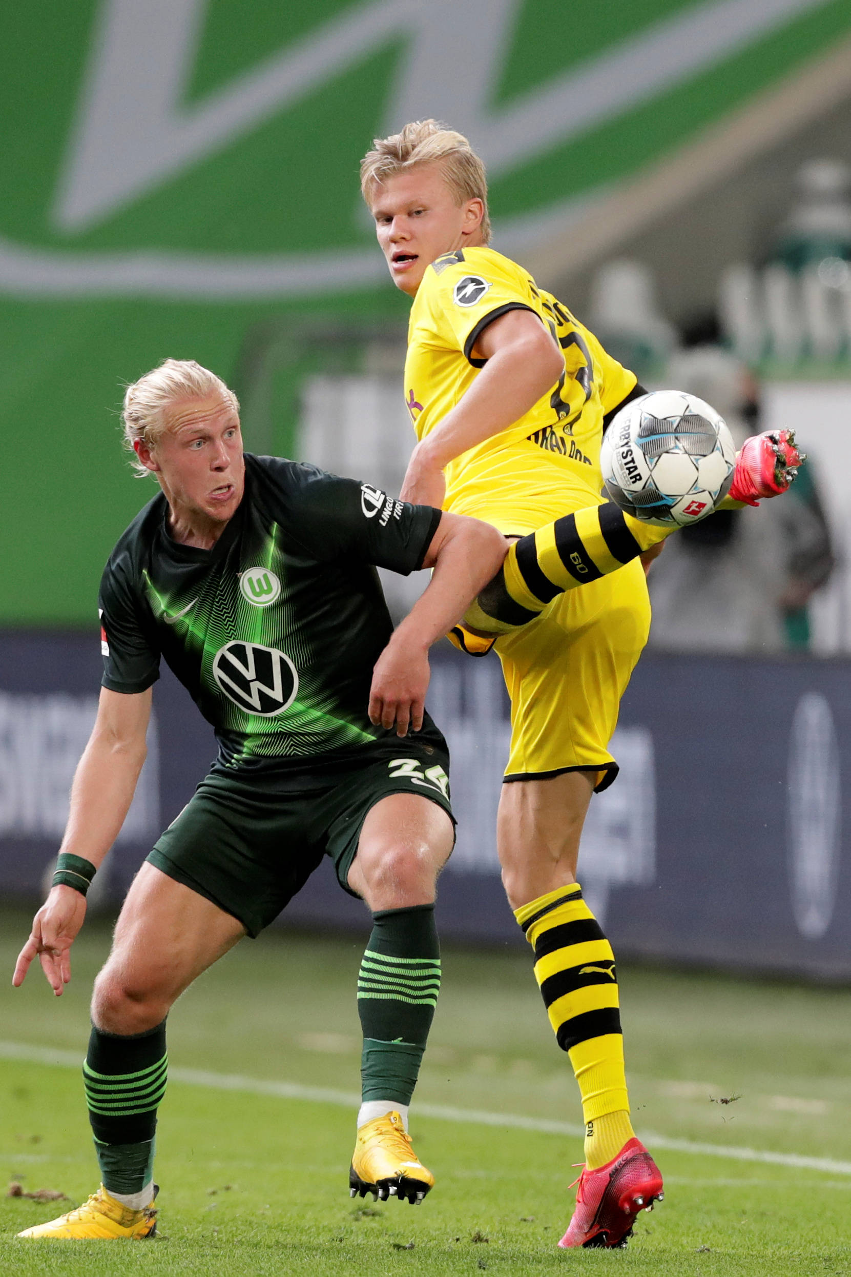 转击败欧足 转击败欧足