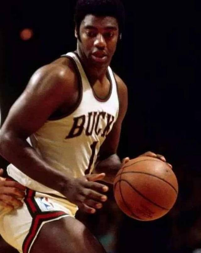 座总冠军奖 座总冠军奖