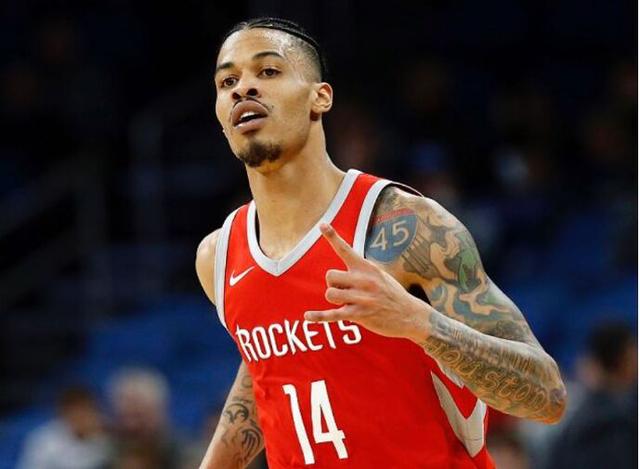 肩侧贴柱入 肩侧贴柱入