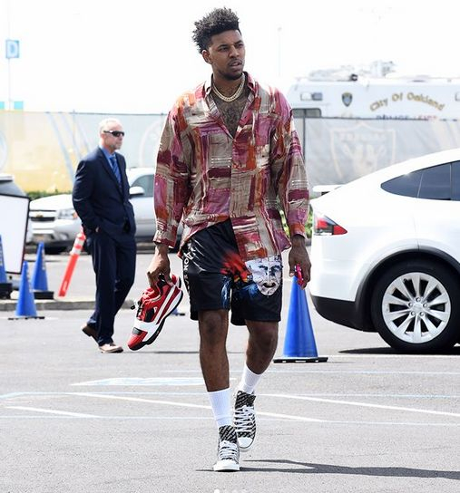 走向自己设 走向自己设